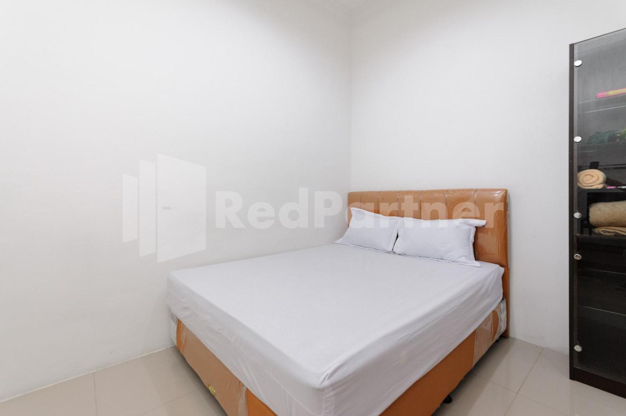 Reddoorz At Wisma Nabila Syariah Near Masjid Raya Baiturrahman 班达亚齐 外观 照片